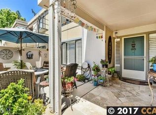2000 Oakmont Way APT 4, Walnut Creek, CA 94595