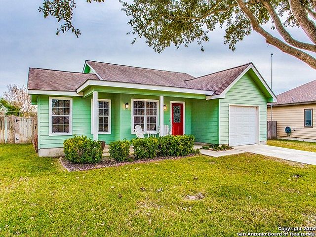 1st image of 1121 Iris Crescent Dr