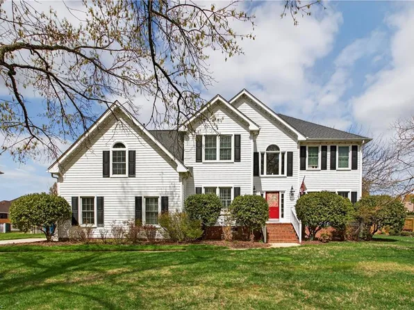 2537 Sanderson Ln, Virginia Beach, VA 23456