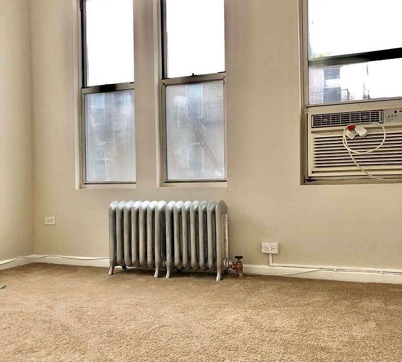 2nd image of 25-52 34th St #20