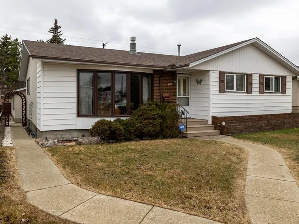8612 68a St NW, Edmonton, AB T6B 1T5