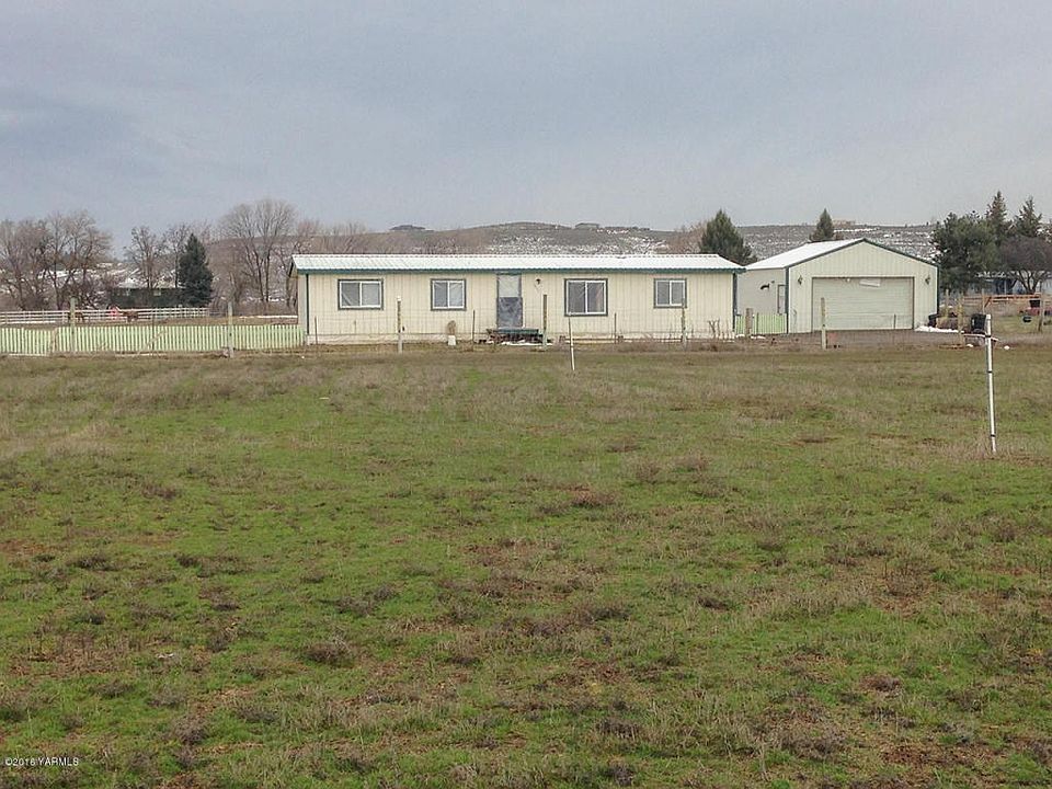 55 Foster Lane - Selah