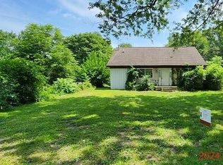 14015 Sheldon Rd, Van Buren Township, MI 48111