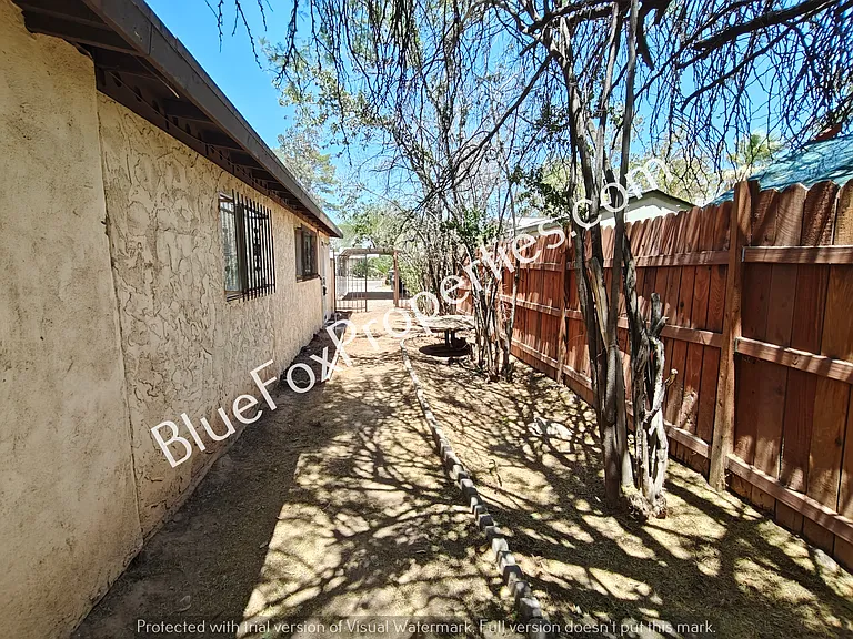 4142 E Spring St #2 — Photo 16