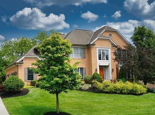 11184 Woodlands Way, Blue Ash, OH 45241