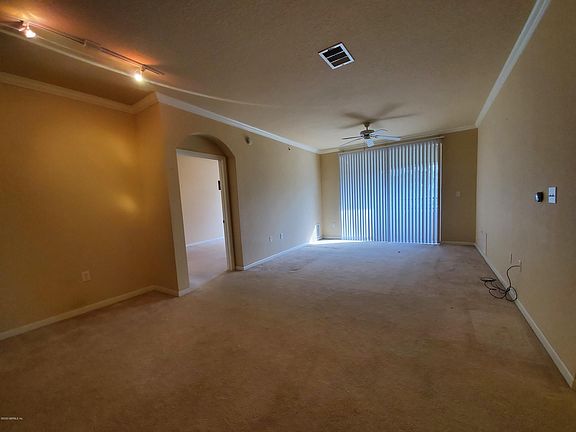 2nd image of 8539 W Gate Pkwy #9403