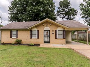 6710 Embassy Cir, Horn Lake, MS 38637