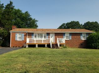 24800 Mount Pleasant St, North Dinwiddie, VA 23803