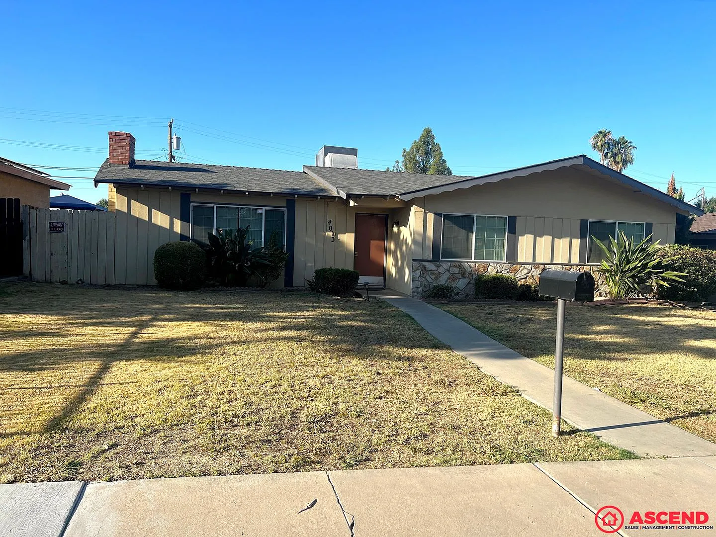 Charming 3-Bedroom Home with Spacious Layout in Northeast Bakersfield — Photo 1