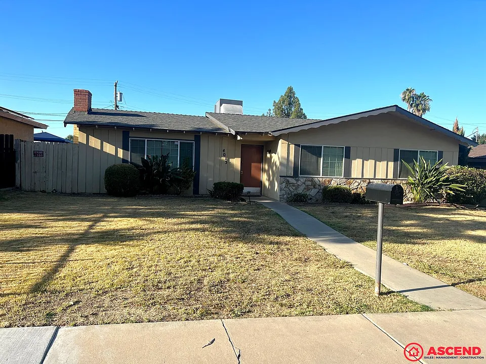 4013 University Ave