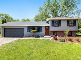 23W144 North Ave, Glen Ellyn, IL 60137