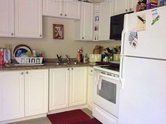 5th image of 49 Appletree Ln