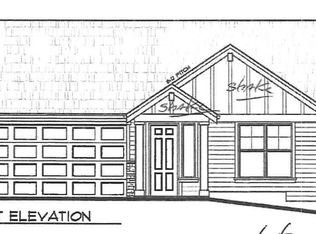 7933 SW Spruce St, Tigard, OR 97223