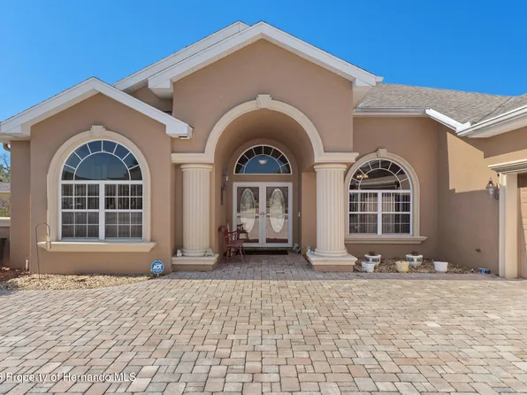 3260 Cedar Crest Loop, Spring Hill, FL 34609