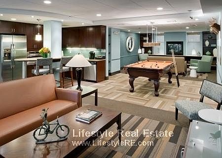 2nd image of 10 Camelot Ct #10-6C
