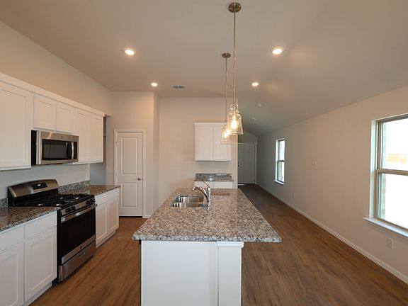 2nd image of 1284 Tallowwood Trl