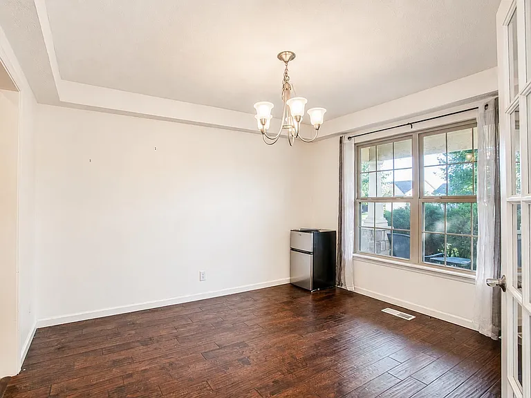 3937 Amethyst Dr — Photo 5