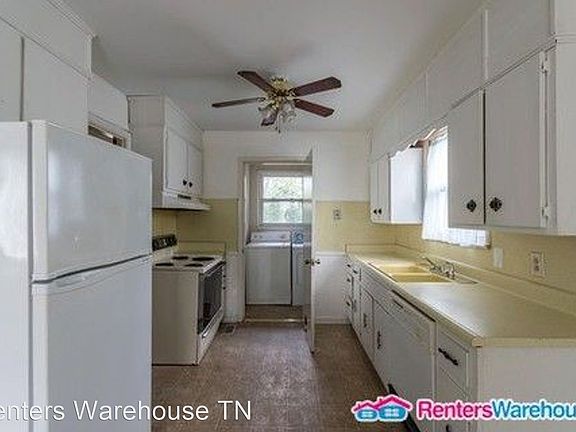 3rd image of 1910 Karen Dr