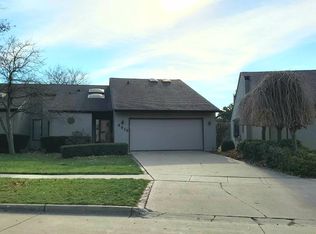 4916 Cedar Dr, West Des Moines, IA 50266