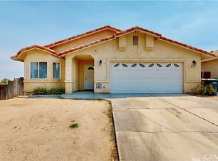 9597 Mountain Pine Ct, Phelan, CA 92371
