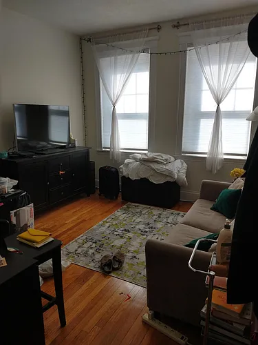 78 Glenville Ave Photo 1
