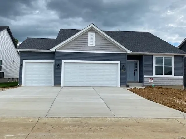 1611 Driftwood Ln, Moscow Mills, MO 63362