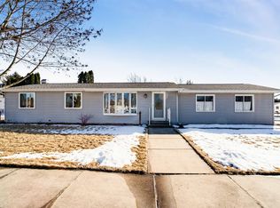 2375 Kincaid Ave, Oshkosh, WI