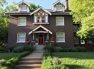 3163 Russell Blvd, Saint Louis, MO