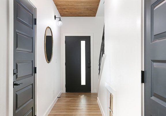 4th image of 814 N Gevers St