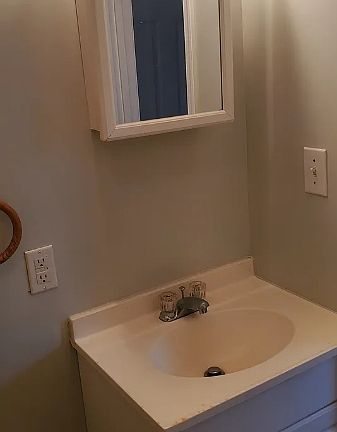 4th image of 712 Alleghany St #1