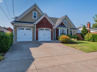 1096 8th Ave SW, Albany, OR 97321