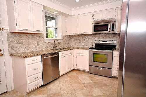 2nd image of 2831C S Wakefield St