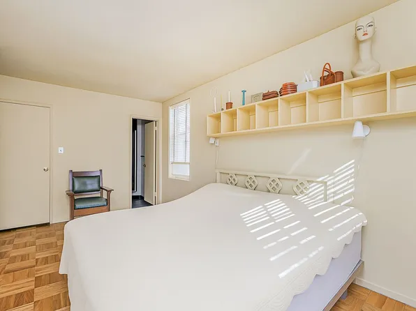 2711 Avenue X image 27 of 41