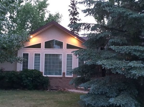 104 3rd Ave W