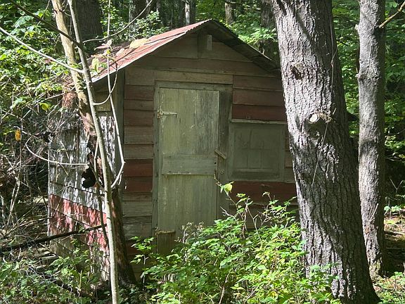 5th image of 401 Posson Hill Rd
