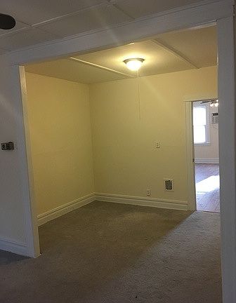 3rd image of 6452 Admiral Avenue # Fl 1ST