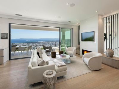 945 Arbolado Rd, Santa Barbara, CA, 93103