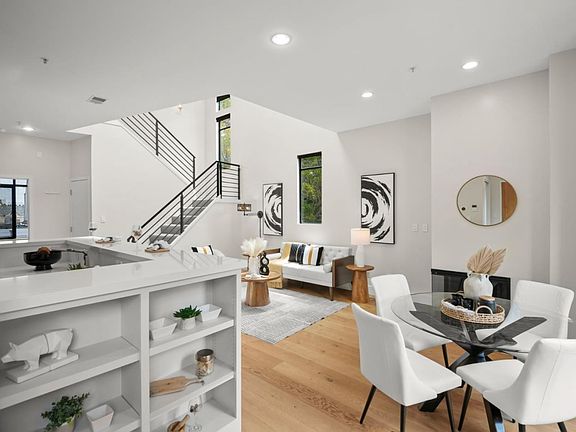 2nd image of 1829 15th St APT 4