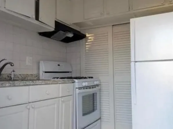 3865 26th Ave #3865, Temple Hills, MD 20748