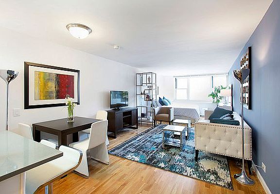 5th image of 375 S End Ave APT 6D