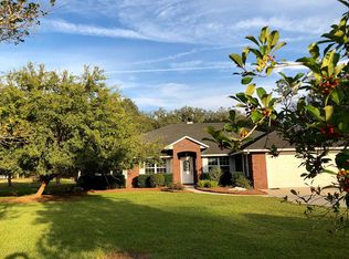 307 Lakeshore Dr W, Starke, FL 32091