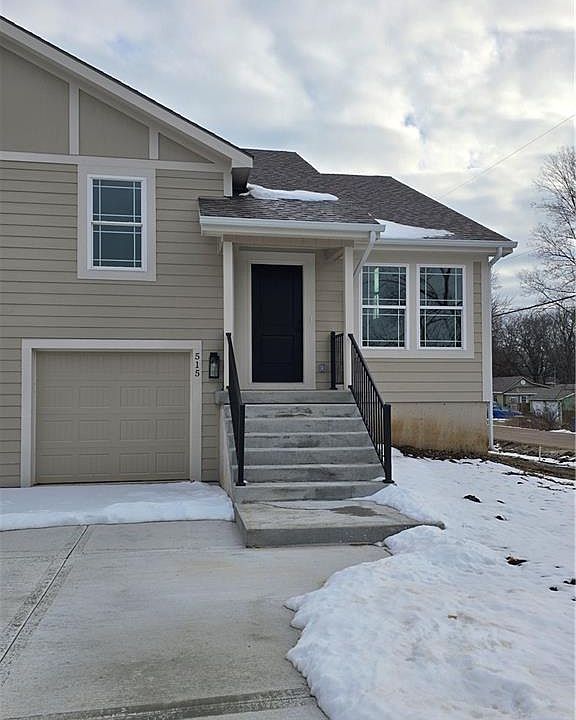 1st image of 515 W Smith St