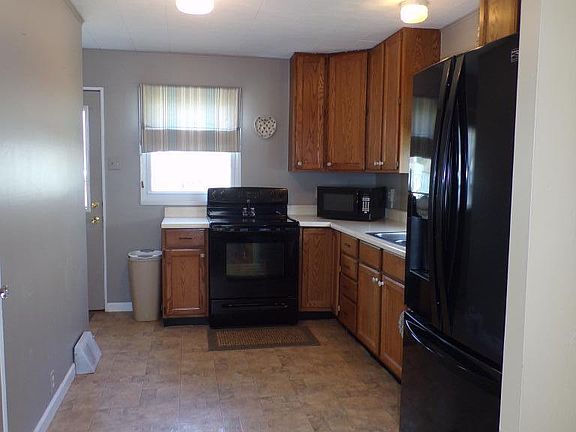 4th image of 2503 Avenue G