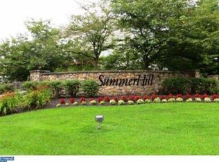 38 Foxglove Dr #38, Delran, NJ 08075