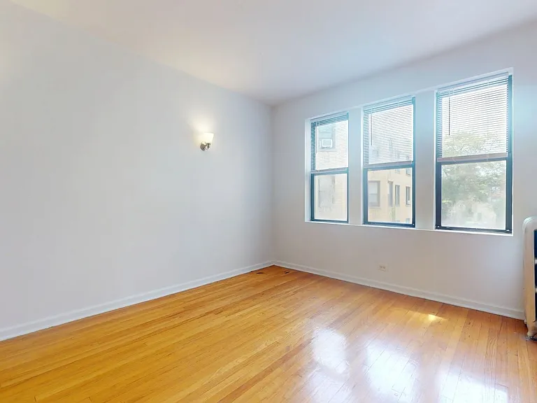 5415 S. Woodlawn Avenue — Photo 121