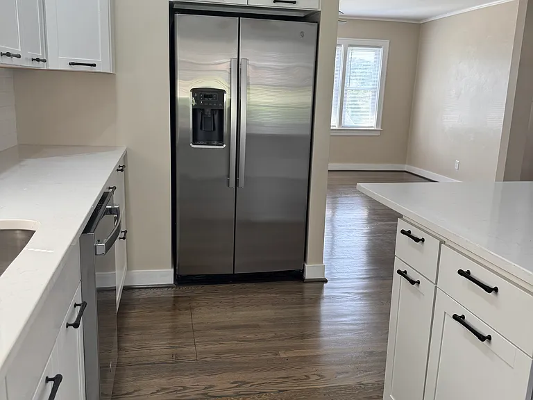 825 Maryland Ave — Photo 21