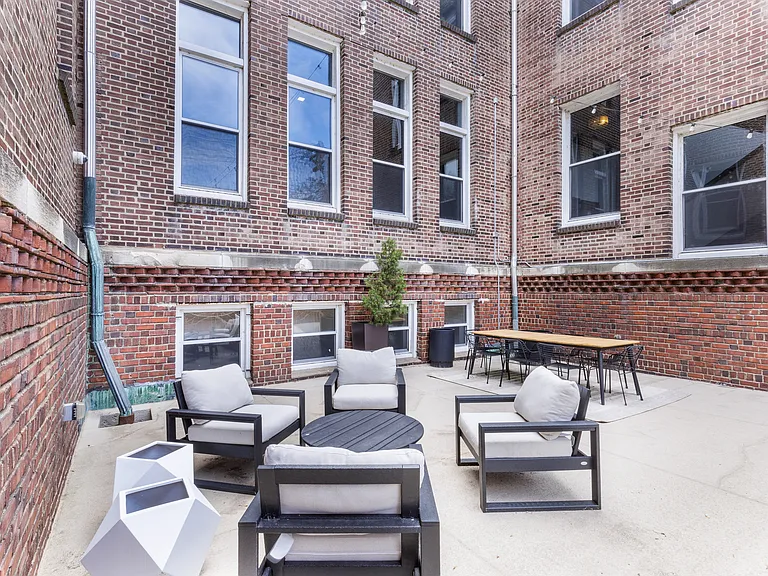 Lafayette Lofts — Photo 21