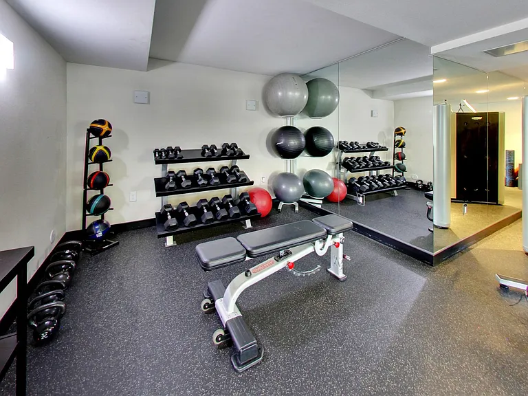 Panomar Luxury Apartments — Photo 35