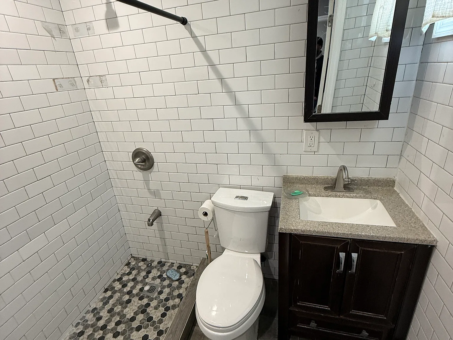 146 S Main St — Photo 4