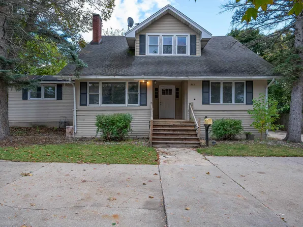 512 Townsend St, Midland, MI 48640